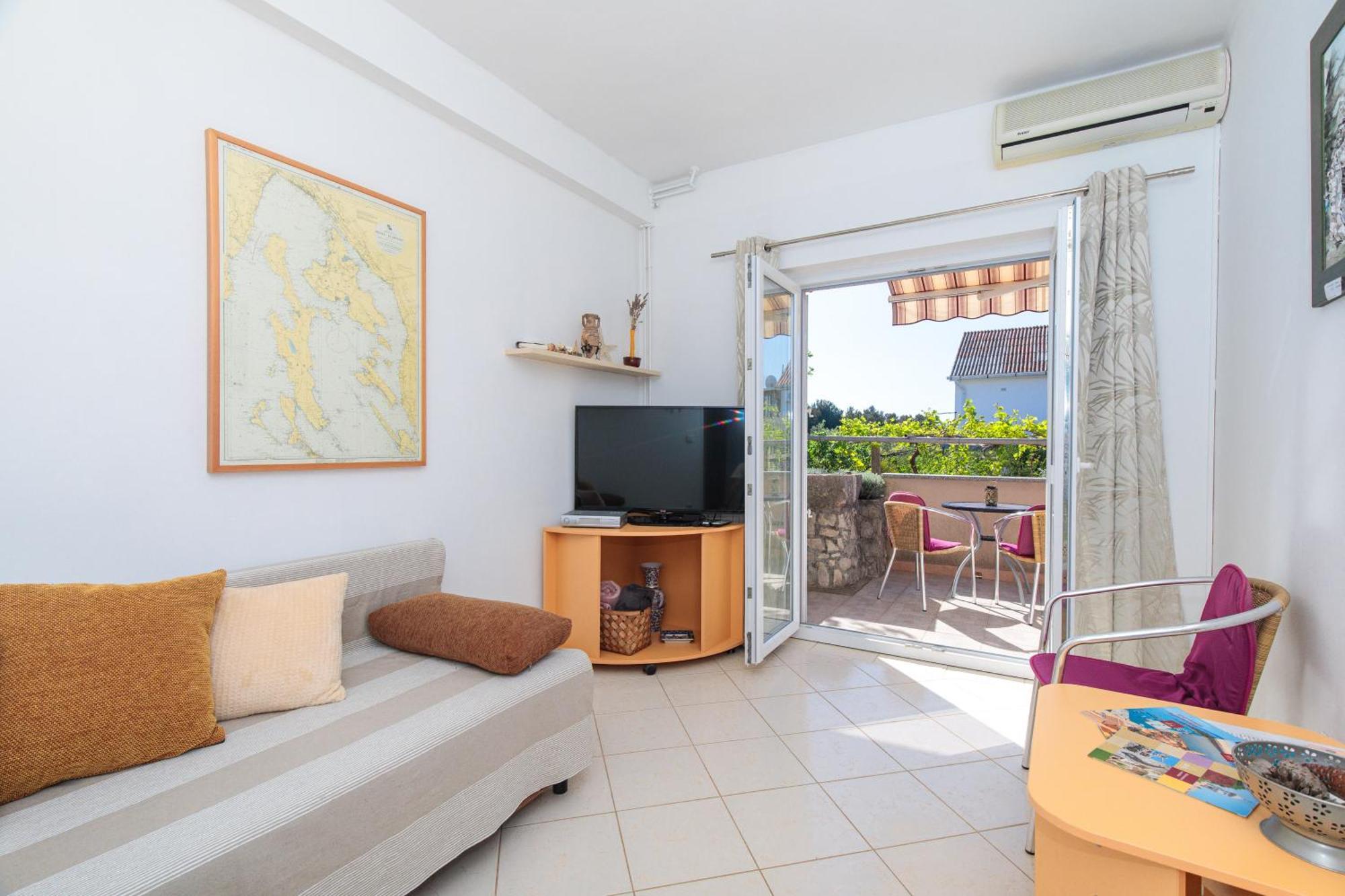 Apartment Todor Кърк Екстериор снимка